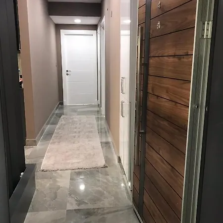 Lägenhet Merkezde Havuzlu Luks Daire!! Belek