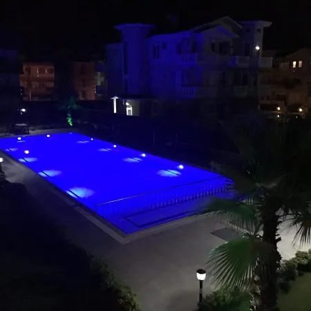 Lägenhet Merkezde Havuzlu Luks Daire!! Belek